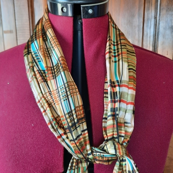 Vintage satin metallic plaid print mod scarf - Picture 2 of 5